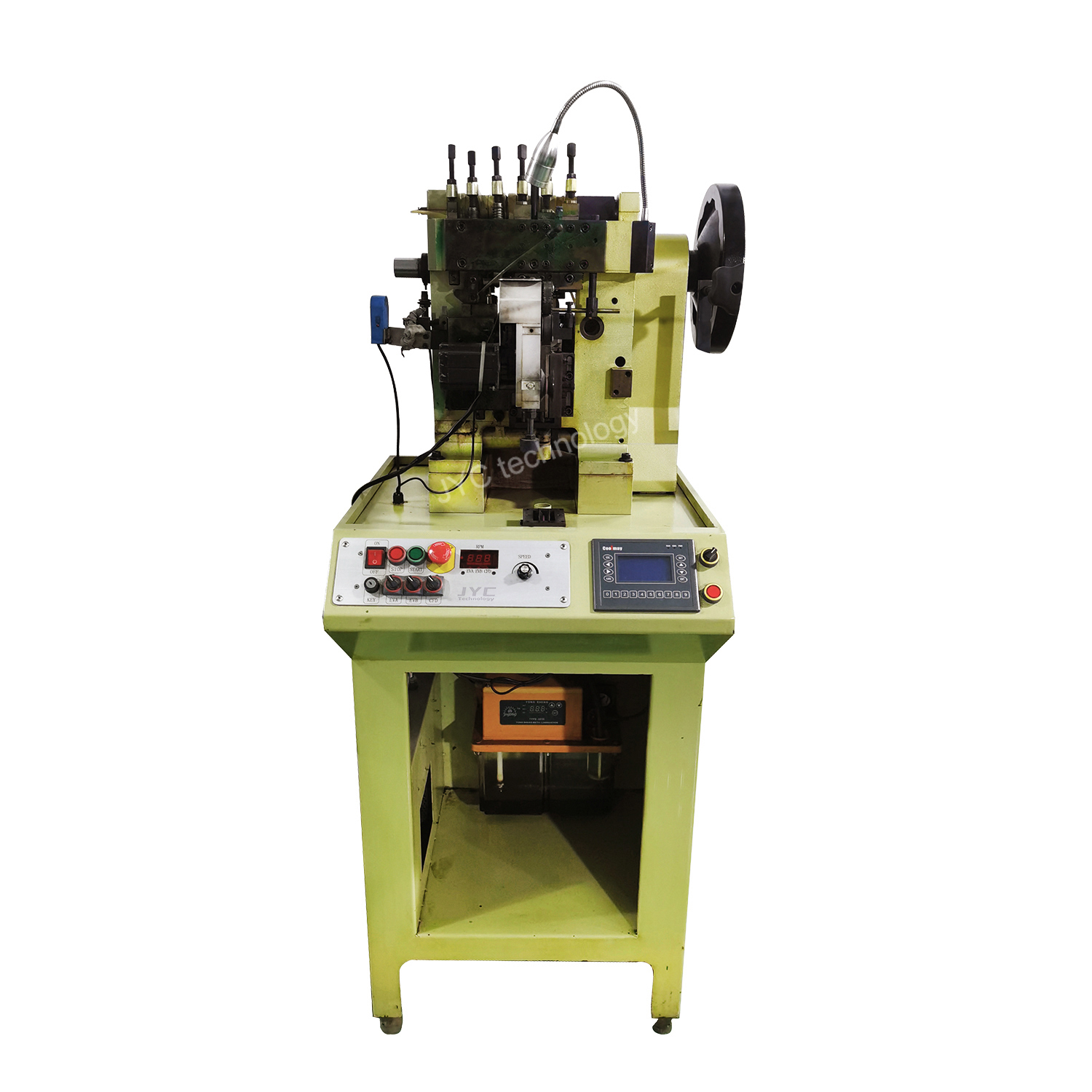 Link forming and clasping machine