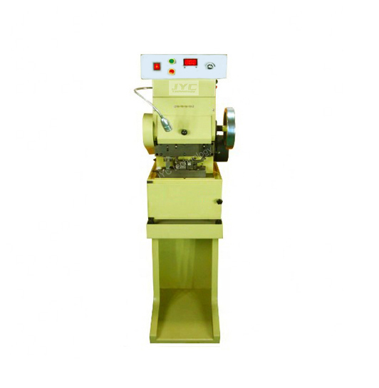 Chain compacting machine